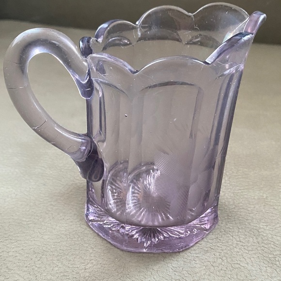 Vintage Light Purple Glass Creamer with Etched Flowers and Leaves. Approx 4โH - Picture 3 of 8